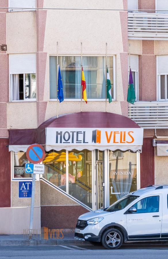 Hotel Velis - Avenida I Velez Malaga Dış mekan fotoğraf