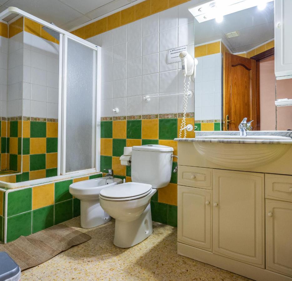 Hotel Velis Velez Malaga Dış mekan fotoğraf